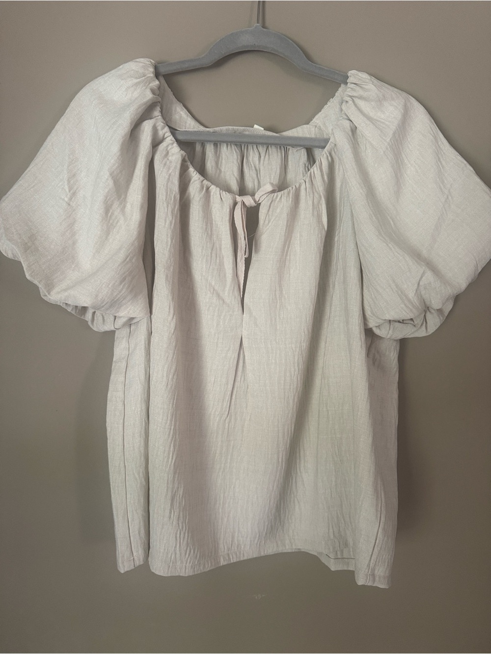Max Studio Beige Puff-Sleeve Tie-Neck Blouse